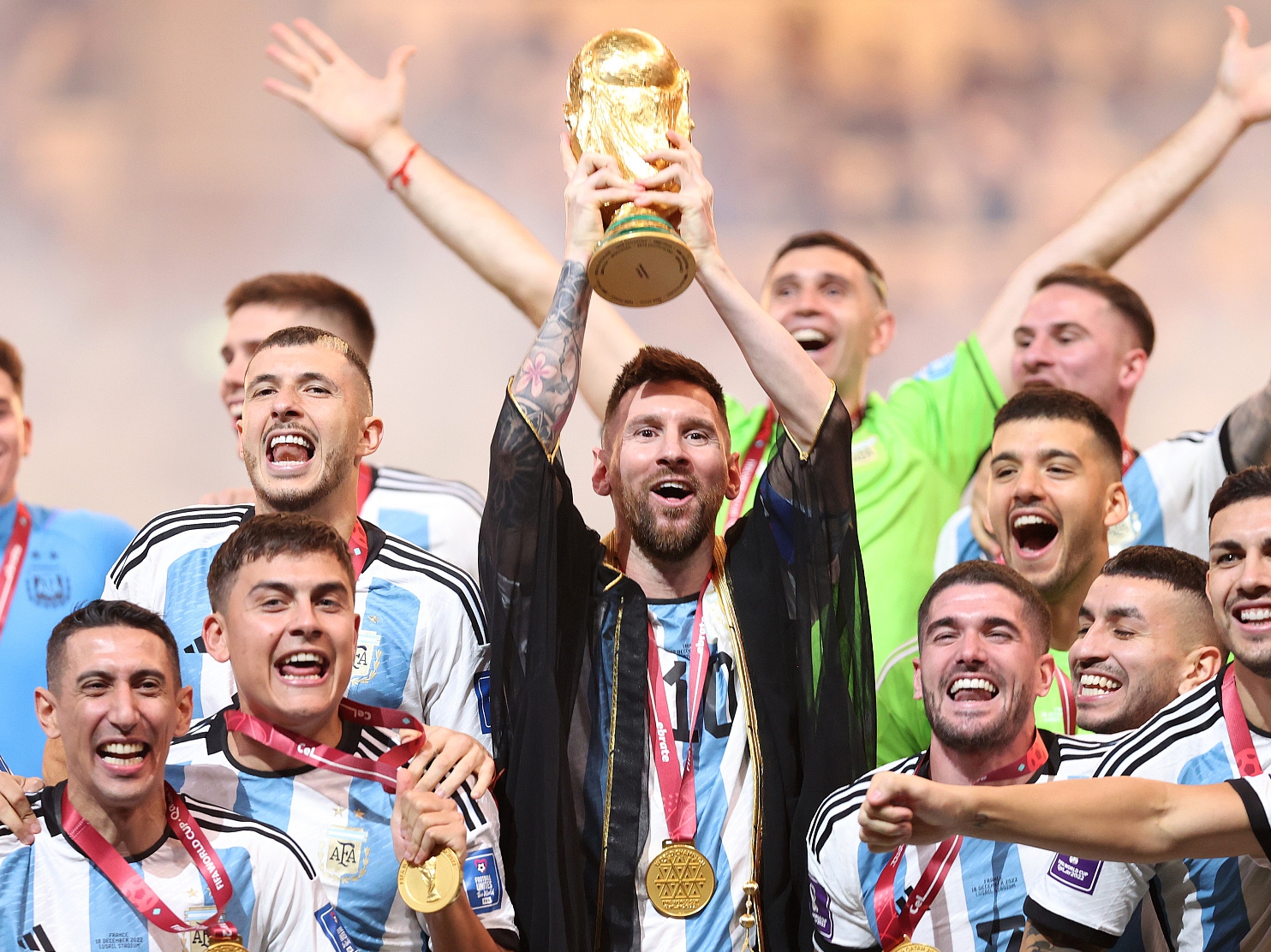 “太阳每天都照常升起”，这是阿根廷新式足球哲学的胜利！