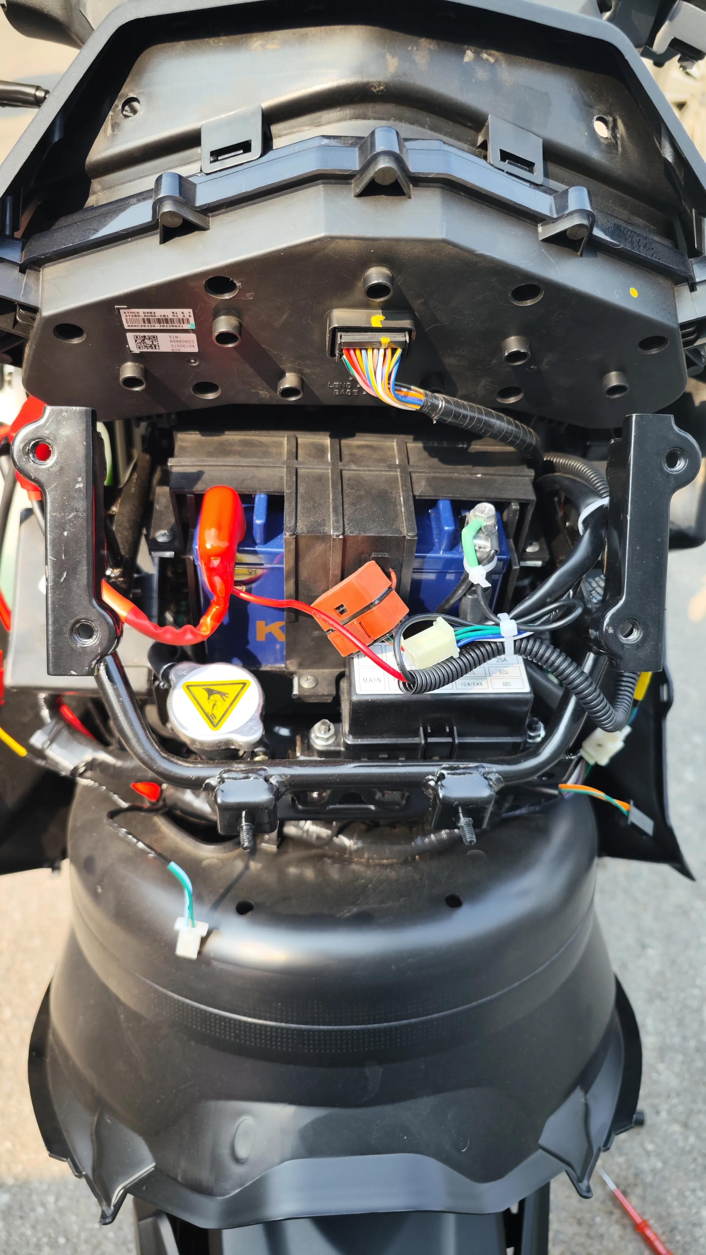 赛艇s250踏板改装三箱,赛艇250大手套箱