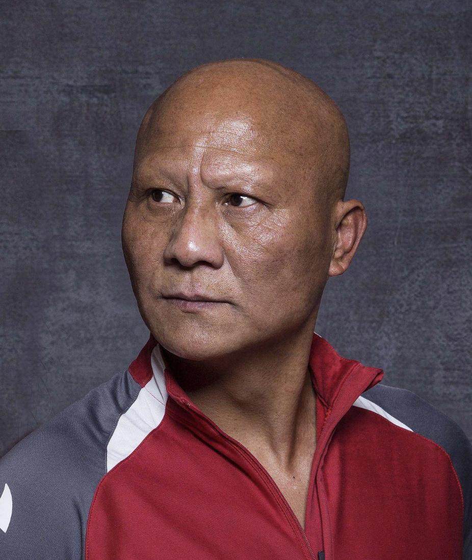 原来吴京真没吹牛！李连杰出脚就是杀人技，计春华：我抗不住一脚