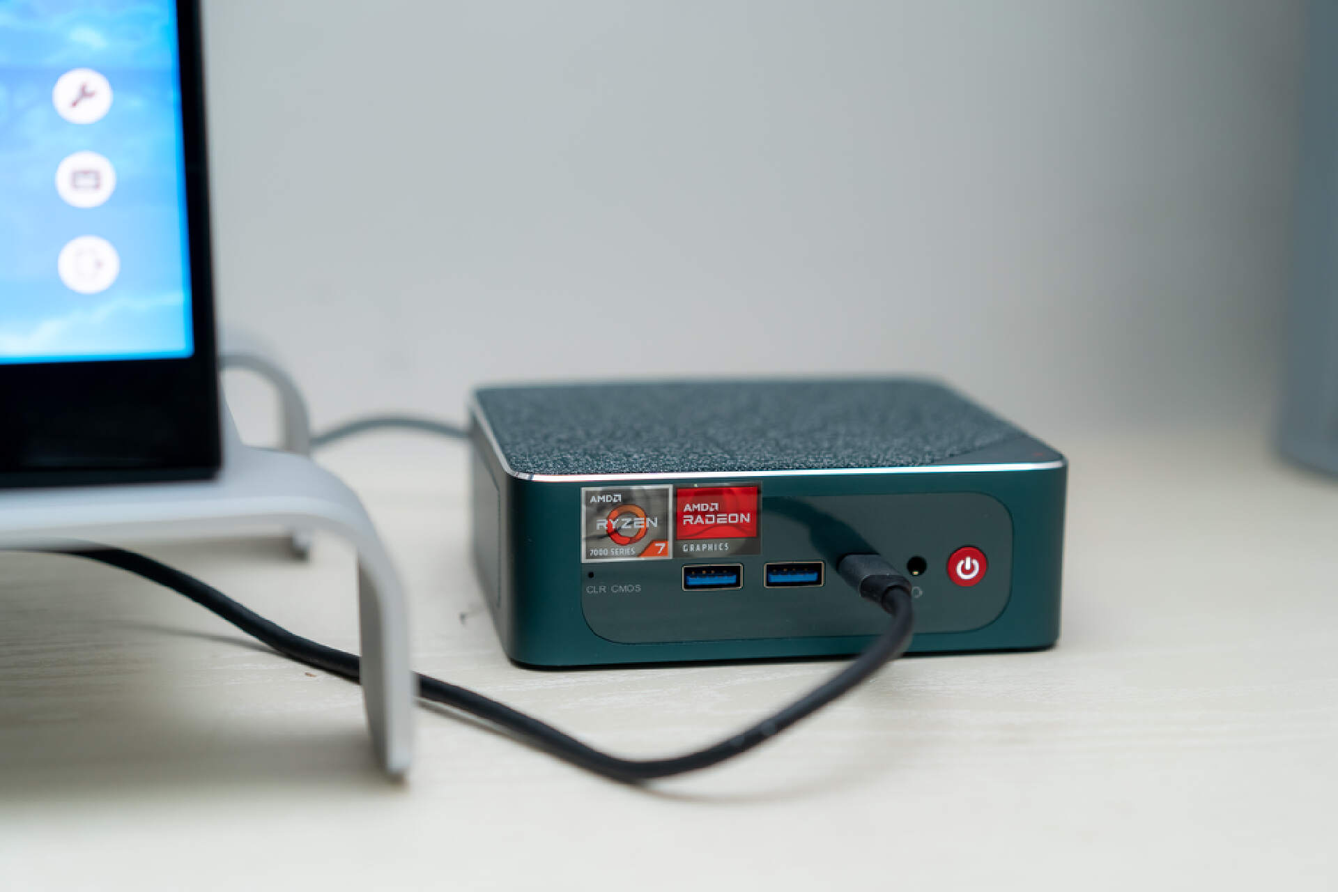 迷你主机不值得买,迷你主机总是落后一代