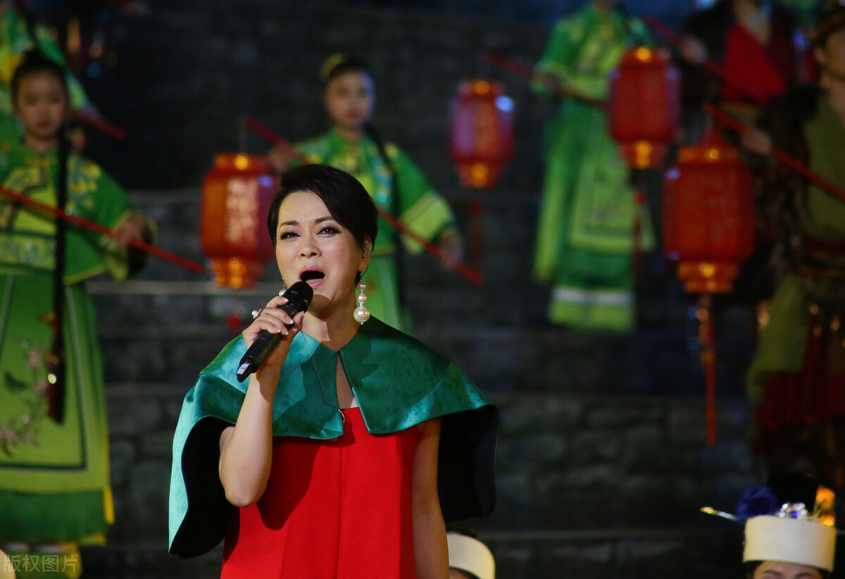 协会终于出手了！“郑爽们”不能再“收入1.9亿，*税逃**4500万”了