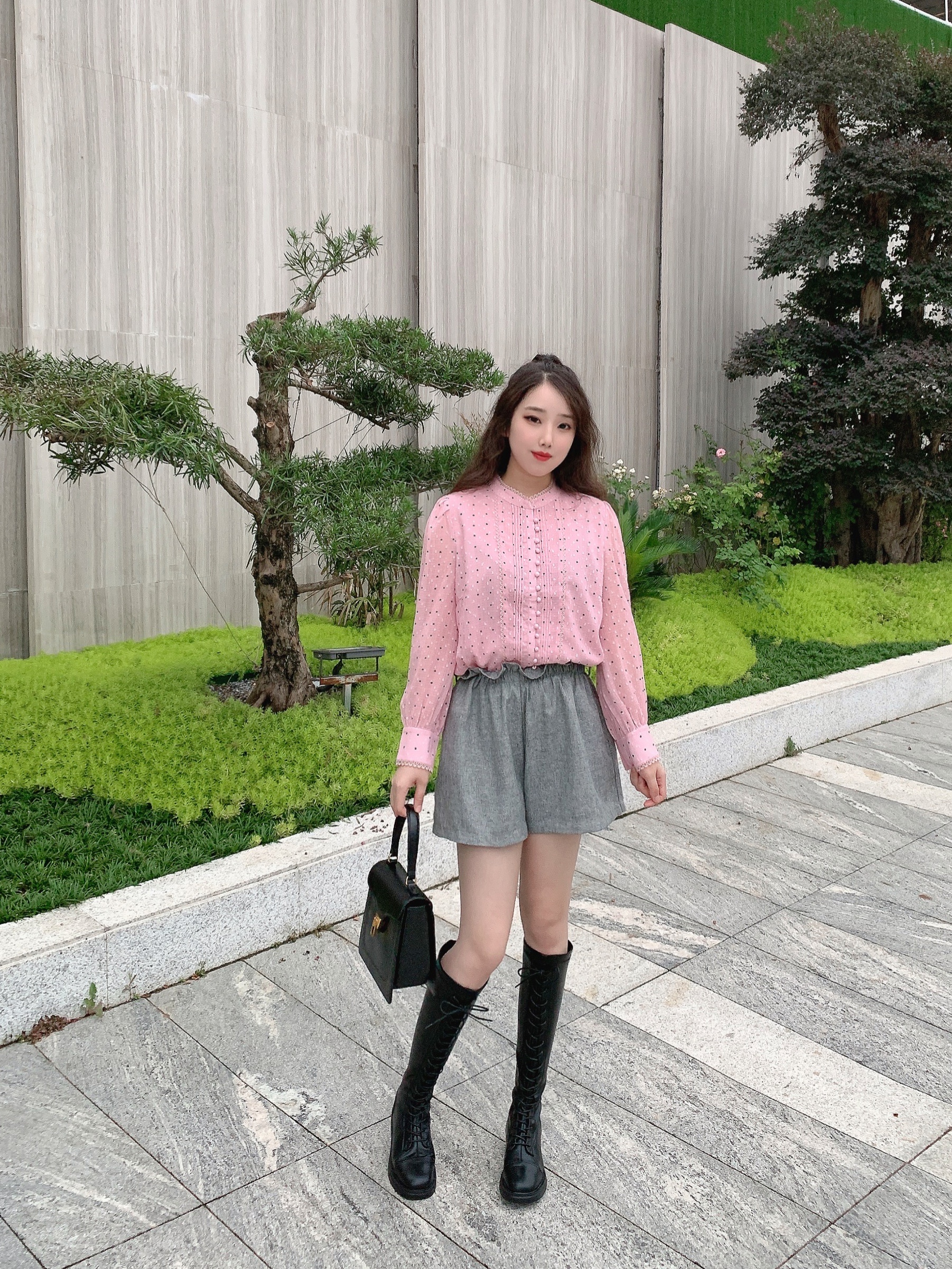 甜美法式复古泡泡袖碎花雪纺衫,法式赫本风泡泡袖雪纺衫