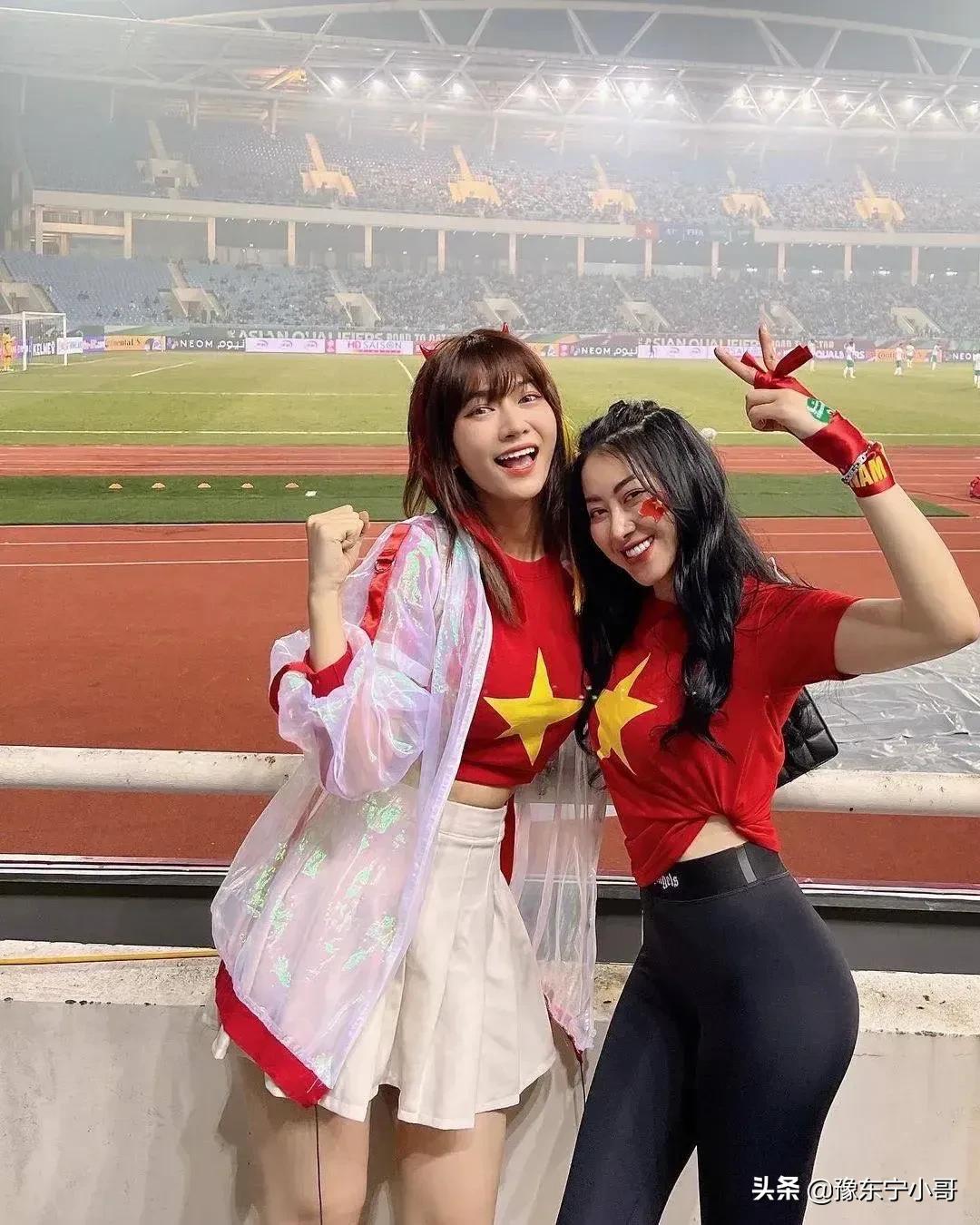 中国男足恭贺获得亚洲杯冠军,中国男足亚运队时隔晋级8强