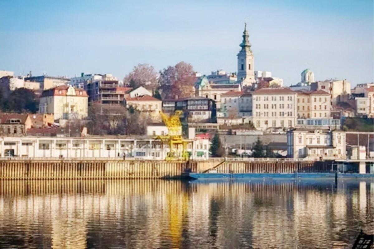 塞尔维亚军队进入最高战备状态,塞尔维亚进入最高战备状态是什么