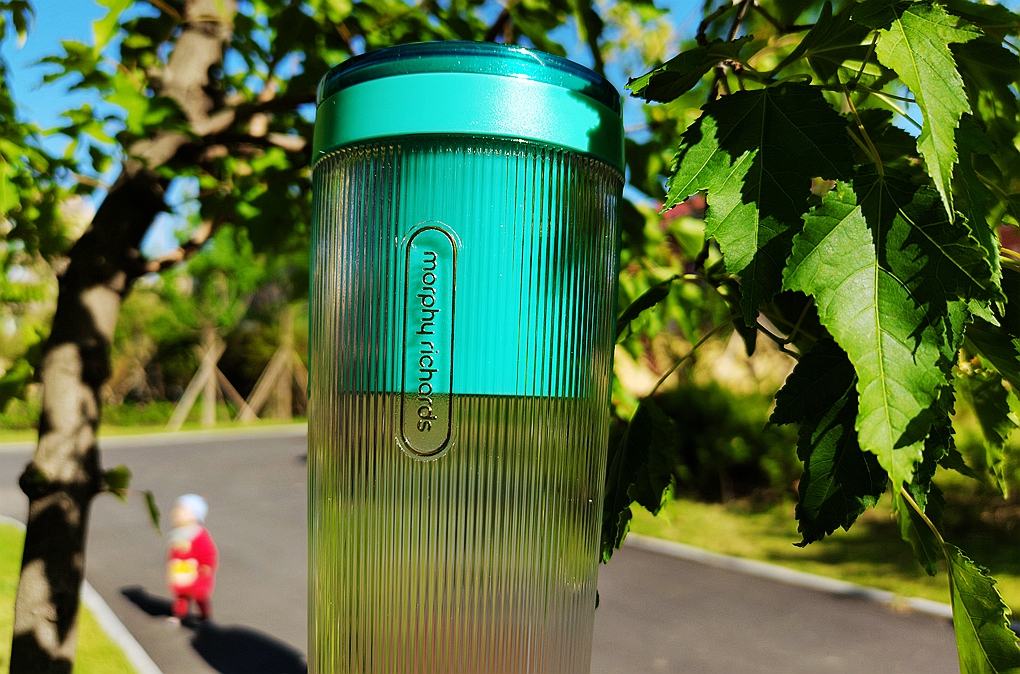 老款摩飞便携榨汁杯首次使用,摩飞便携榨汁杯榨什么口味好喝