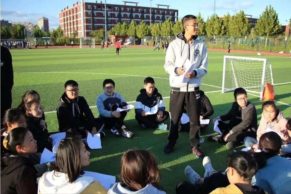 新颖团建拓展项目,趣味拓展精品团建必选地