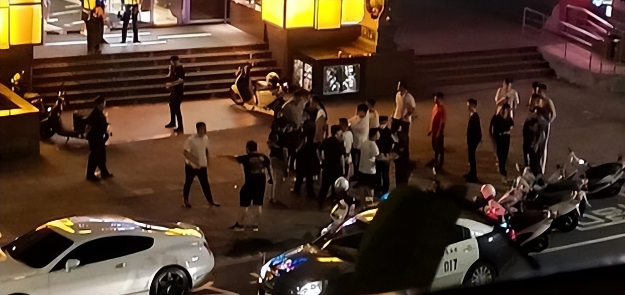 金牌打手白小航真的假的,白小航和刘汉历史真实事件