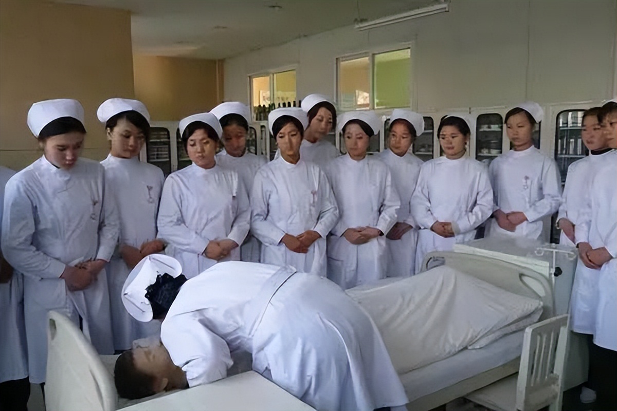 南京哪些职业学校有医药专业,南京建康技工学校学费