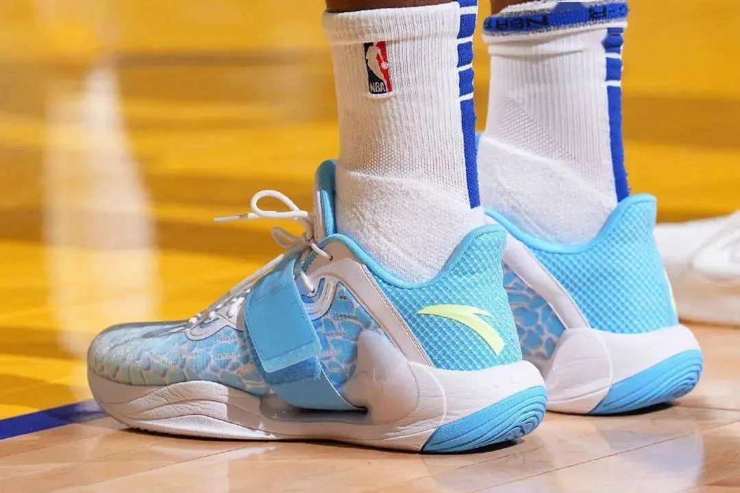 nba球星上脚球鞋2022排名,nba季后赛上脚