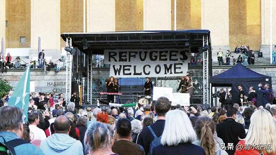 西方国家的所谓*权人**，不过是圣母婊的极度泛滥，最后必然被反噬