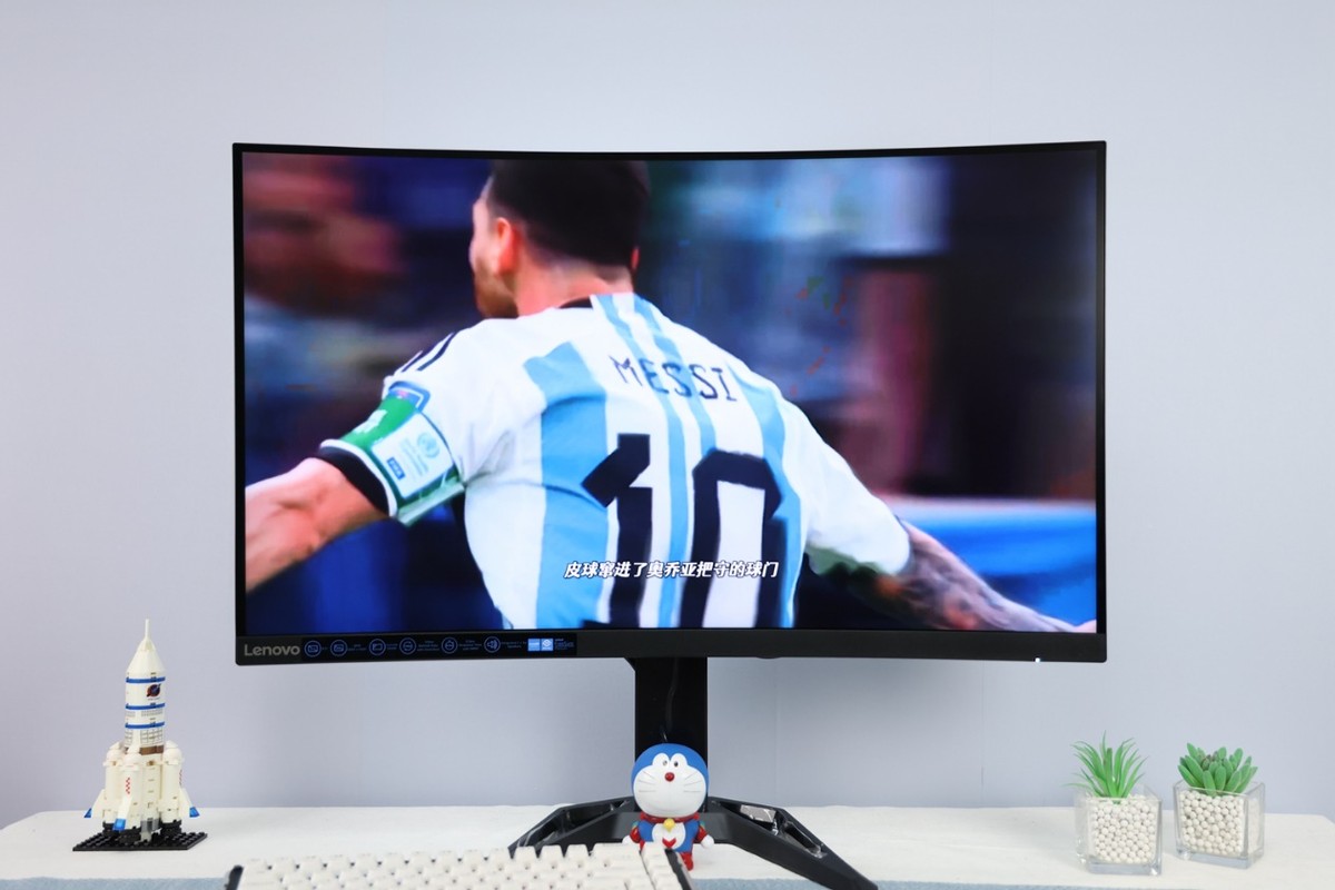大屏看球赛，纵享世界杯——联想G32qc-30曲面游戏显示器体验评测