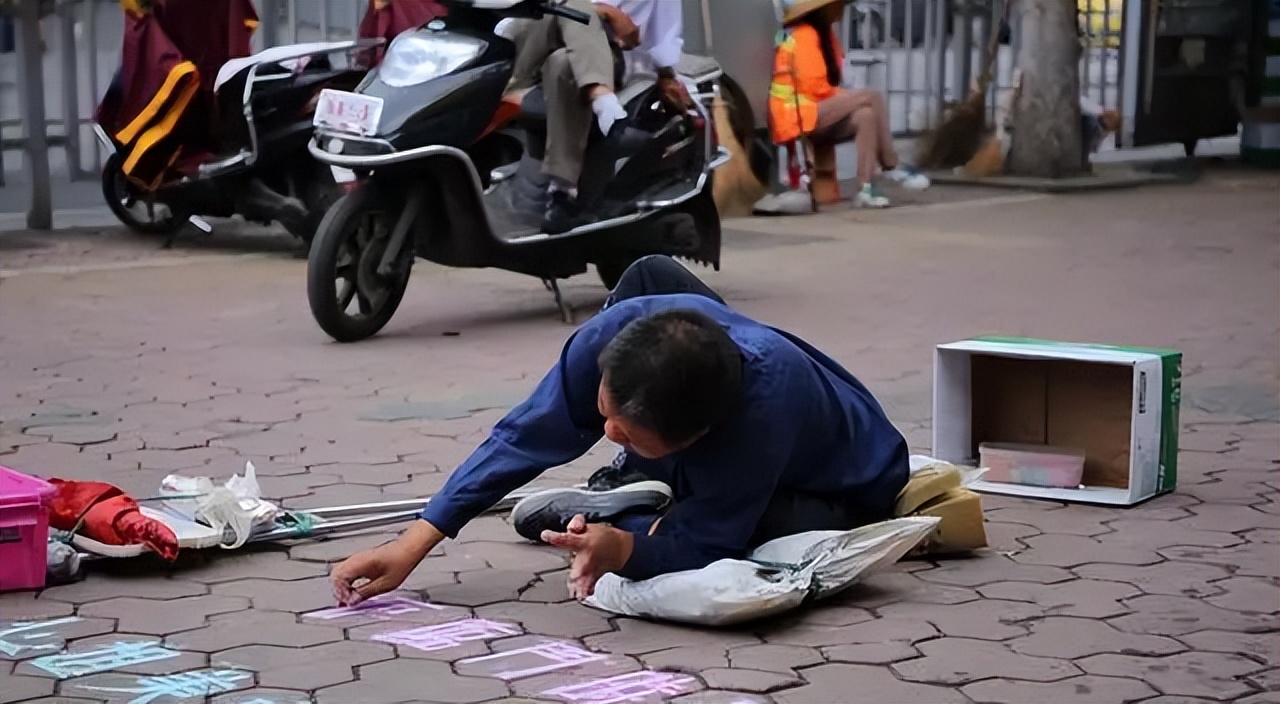 为什么从古至今都有乞丐,双腿消失的乞丐全集