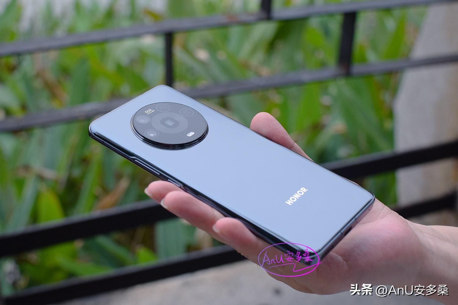 荣耀magic4流金测评,2022年买荣耀magic4值得吗