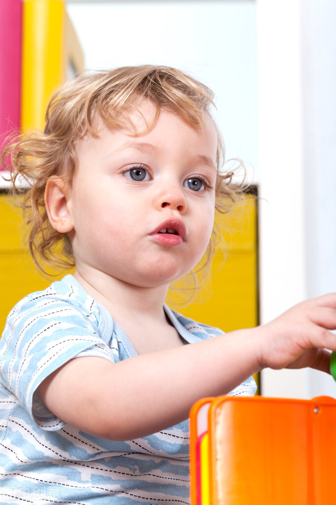 孩子调皮捣蛋屡教不改解决方法,小孩调皮捣蛋不听话怎么办呢