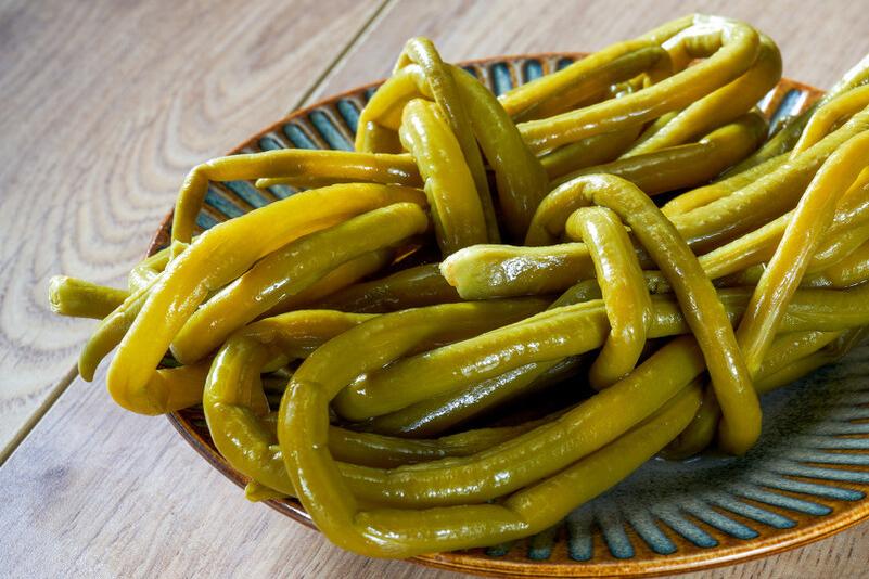 泡椒酸豆角的腌制方法放多少盐,腌酸豆角只加盐和花椒