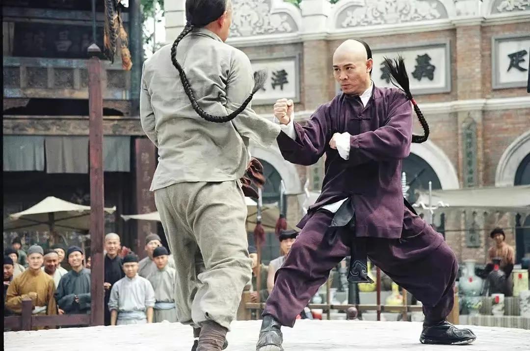 李连杰老了的图片,李连杰近照苍老似老头