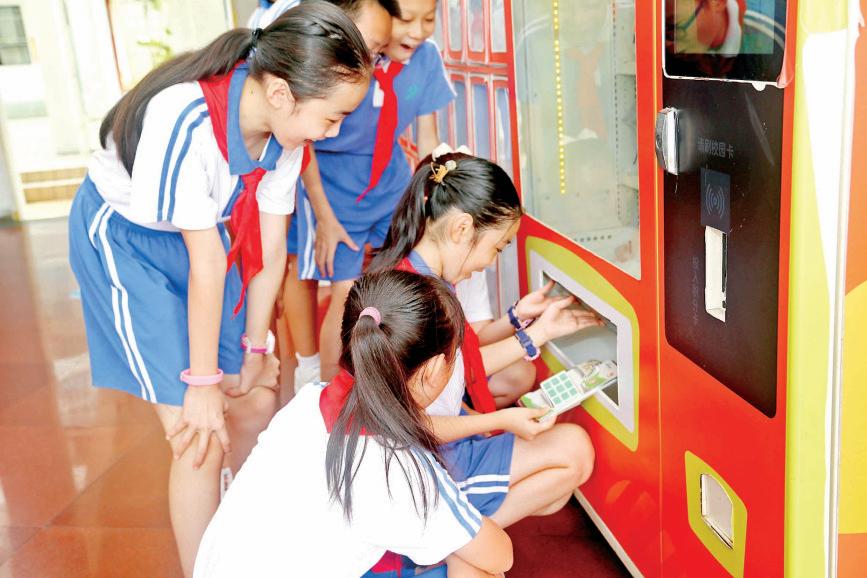 巨晓山：让教育像呼吸一样自然让童年如夏花一般璀璨