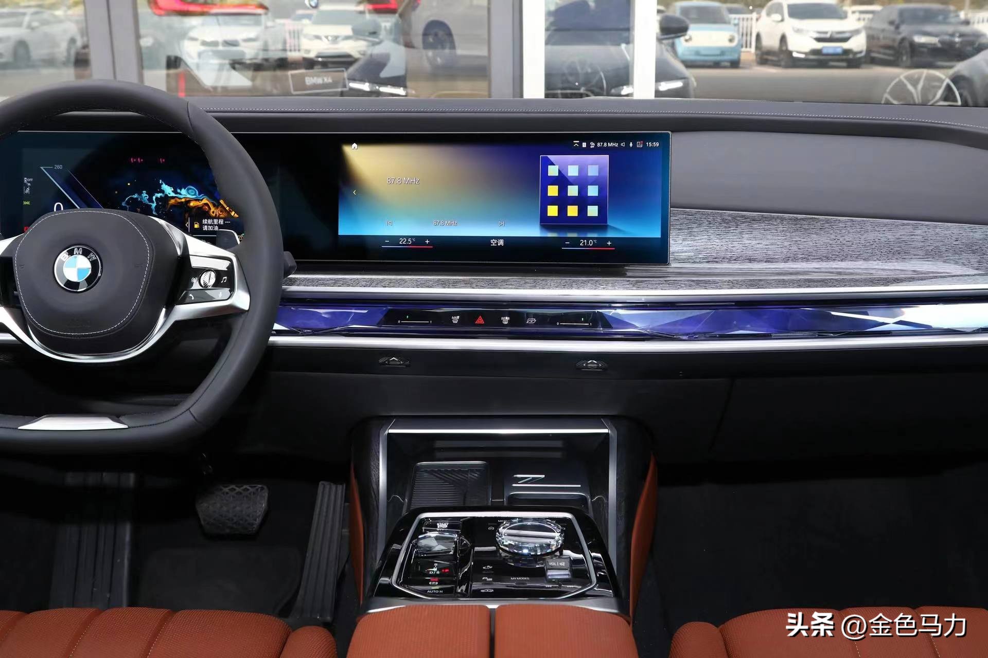 最新款宝马7系最顶配,宝马7系什么配置才有老板座