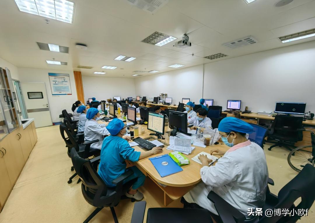 孕妇被毒蛇咬了怎么办,孕妇命悬一线的视频