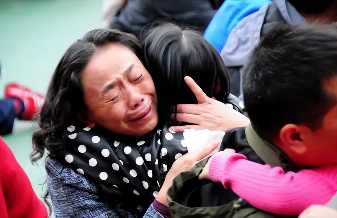 六岁男童小便后说膀胱处疼,7岁男童小便完有点痛是什么原因