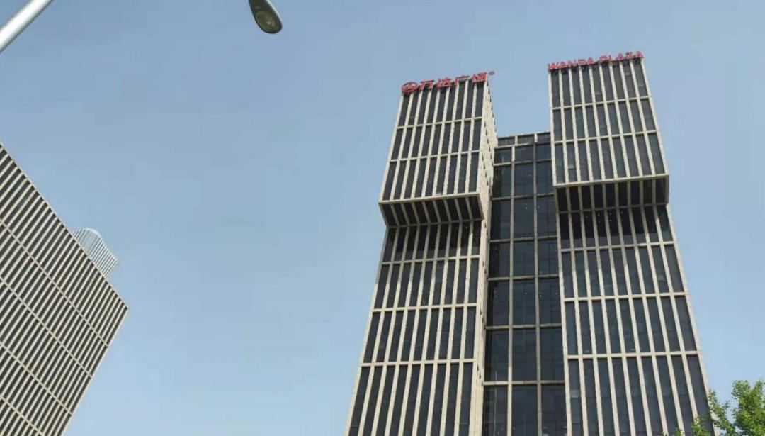 万达集团“二号人物”放权