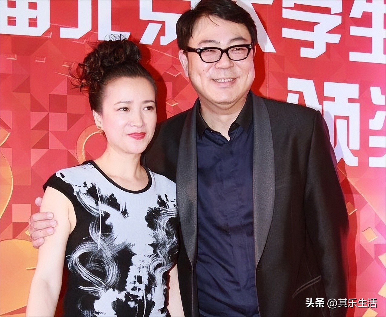 戏说慈禧感情片段,电视剧《戏说慈禧》每集简介