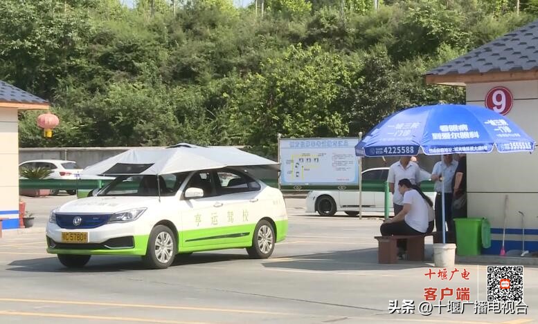 高考过后学车热,高考结束考驾照暑期掀起学车热