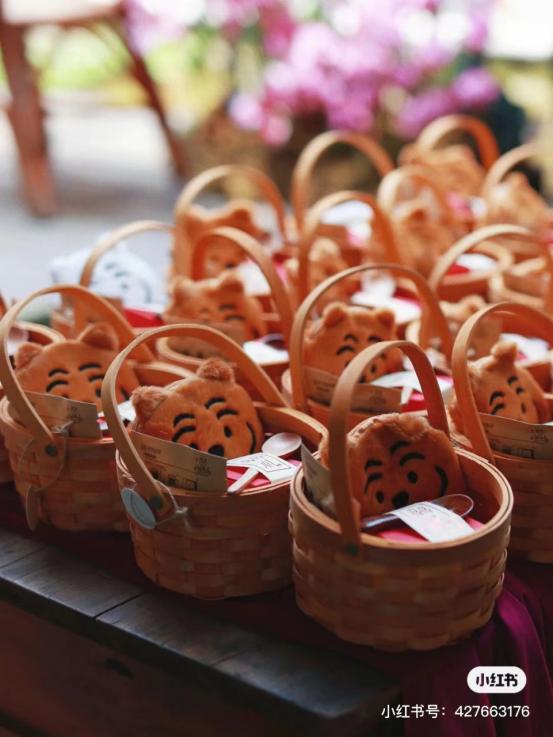 一份仪式感满满的结婚伴手礼,丰富精致的结婚伴手礼