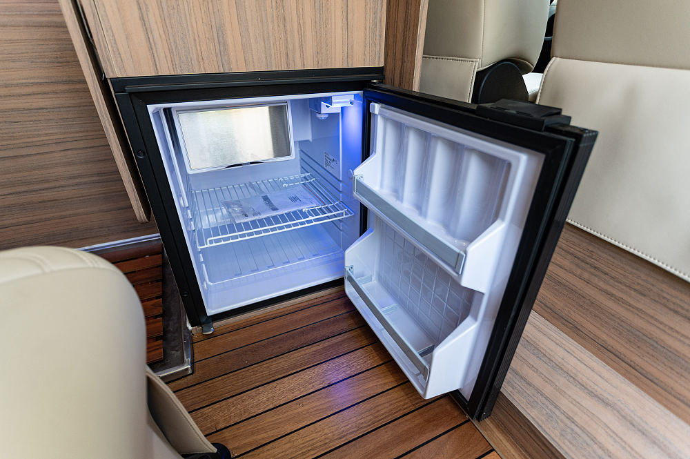 短小精干的b型房车,短小精悍的房车