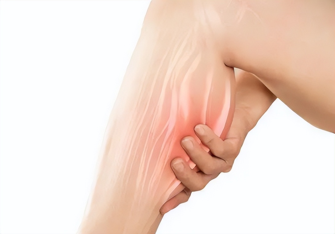 睡觉时腿抽筋是缺钙还是血脂高,睡觉时突然腿抽筋是缺钙导致的吗