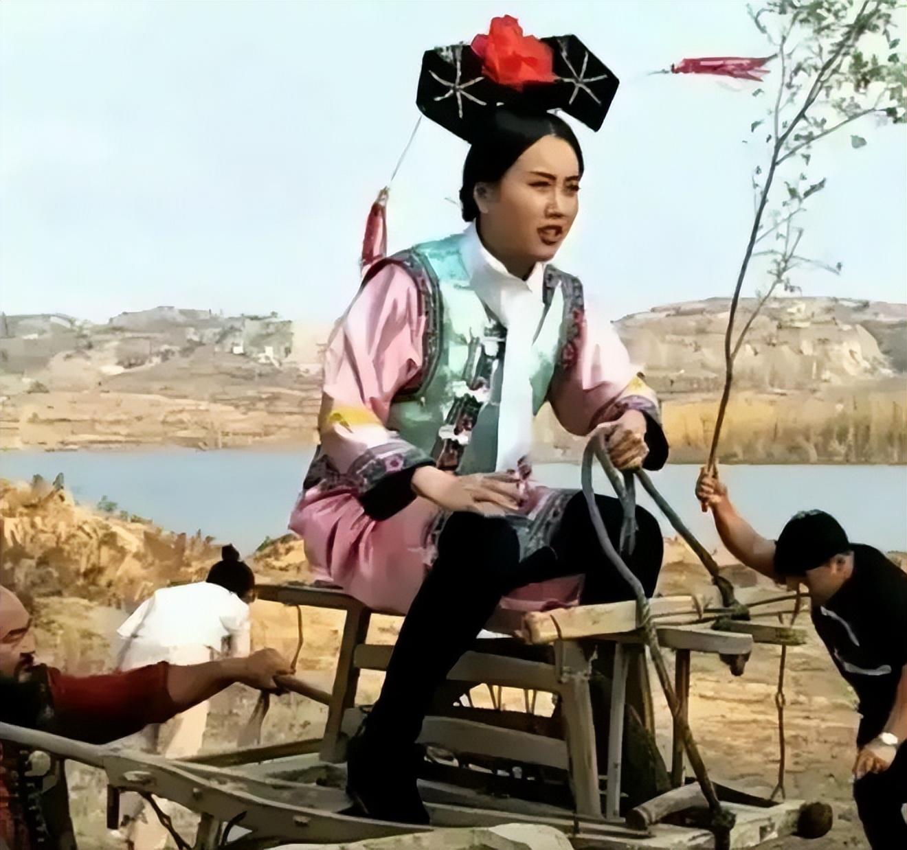 假骑行假徒步犯罪吗,假马骑着马跑