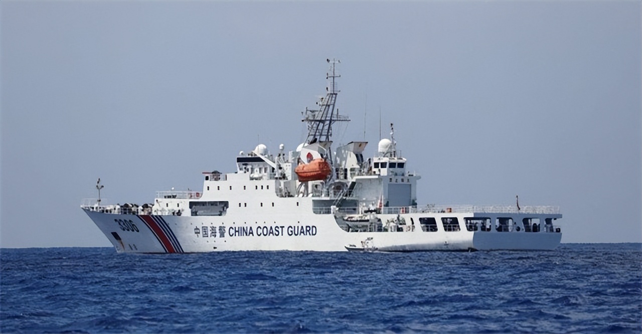 一招扼杀日本狂妄野心，中国不再口头警告，海警舰船进入*鱼岛钓**