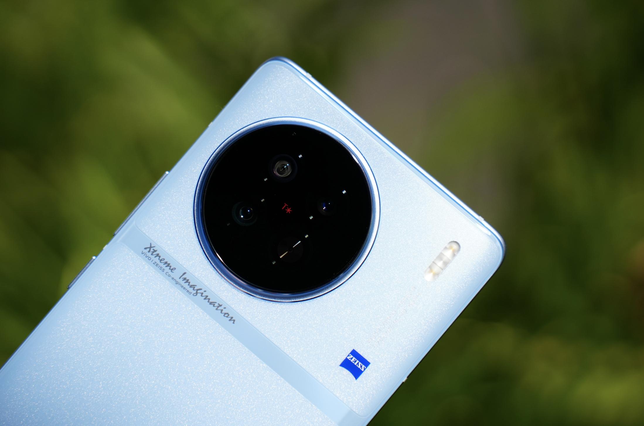 vivo和华为手机哪个值得买,vivo和oppo哪个手机值得买