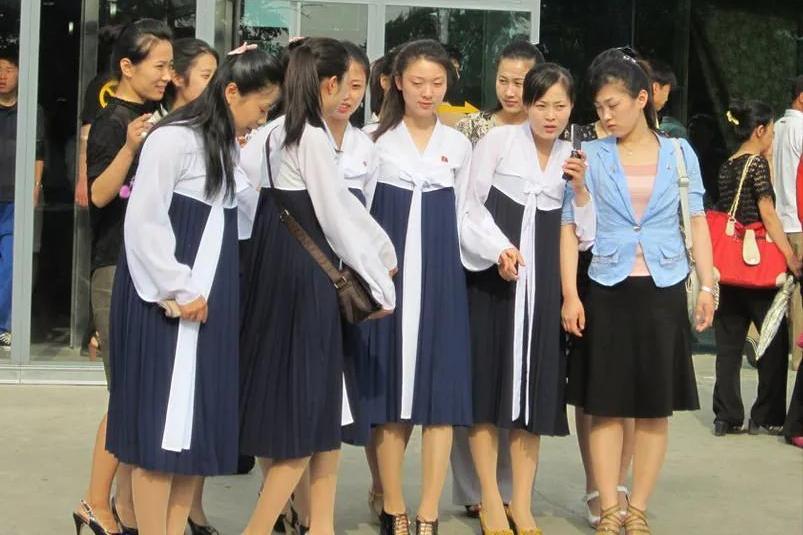 中国人去朝鲜会有什么样的待遇,中国人去到朝鲜朝鲜人会做什么