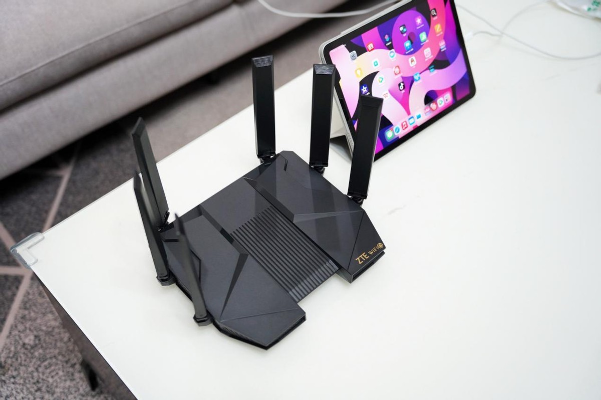 中兴路由器ax5400pro测试评测,中兴发布旗舰级路由器ax5400