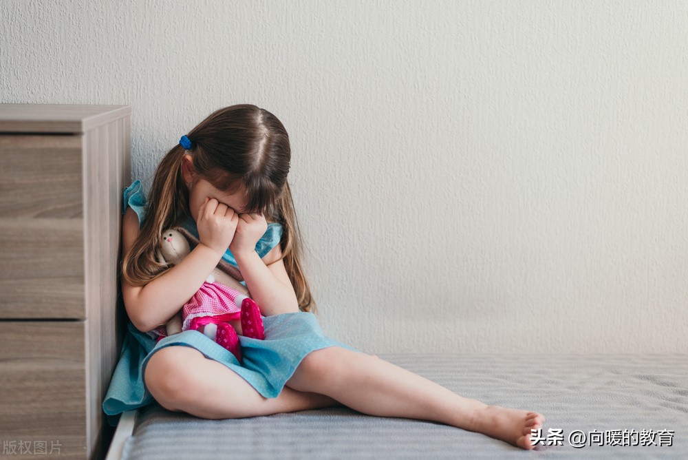 孩子与同学遇到问题如何解决,孩子和老师有矛盾家长应该怎么办