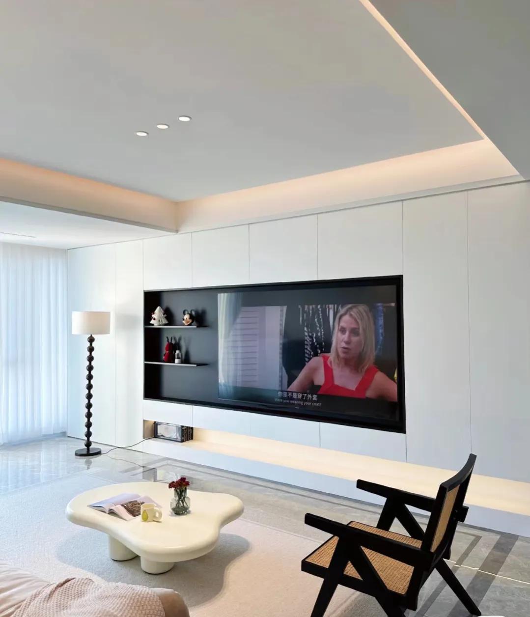 138骞宠璁′笉淇楁皵,缇庡コ鏅掕嚜瀹剁殑璞畢瑁呬慨