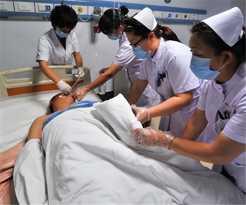 男子坐顺风车遇到车祸死亡,搭顺风车出事故家属索赔27万