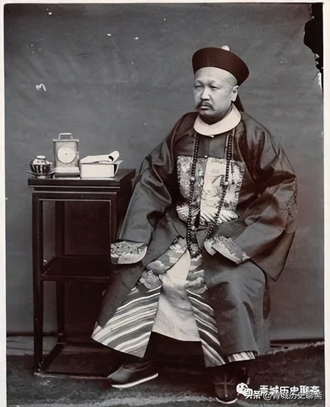 我叫王土地主角是谁,我叫王土地和谁在一起了