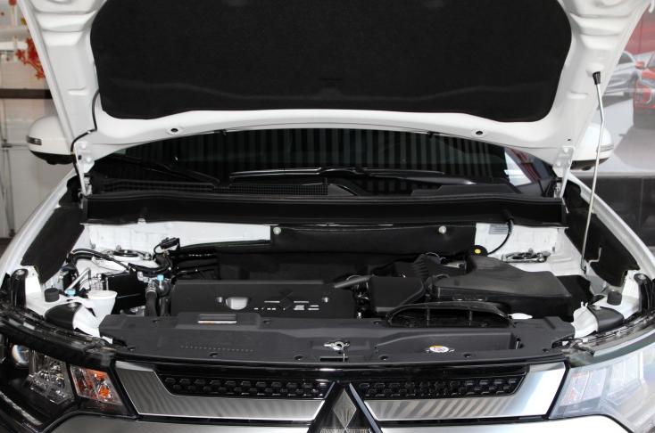 三菱欧蓝德进口2020款报价及图片,三菱欧蓝德七座2020款价格