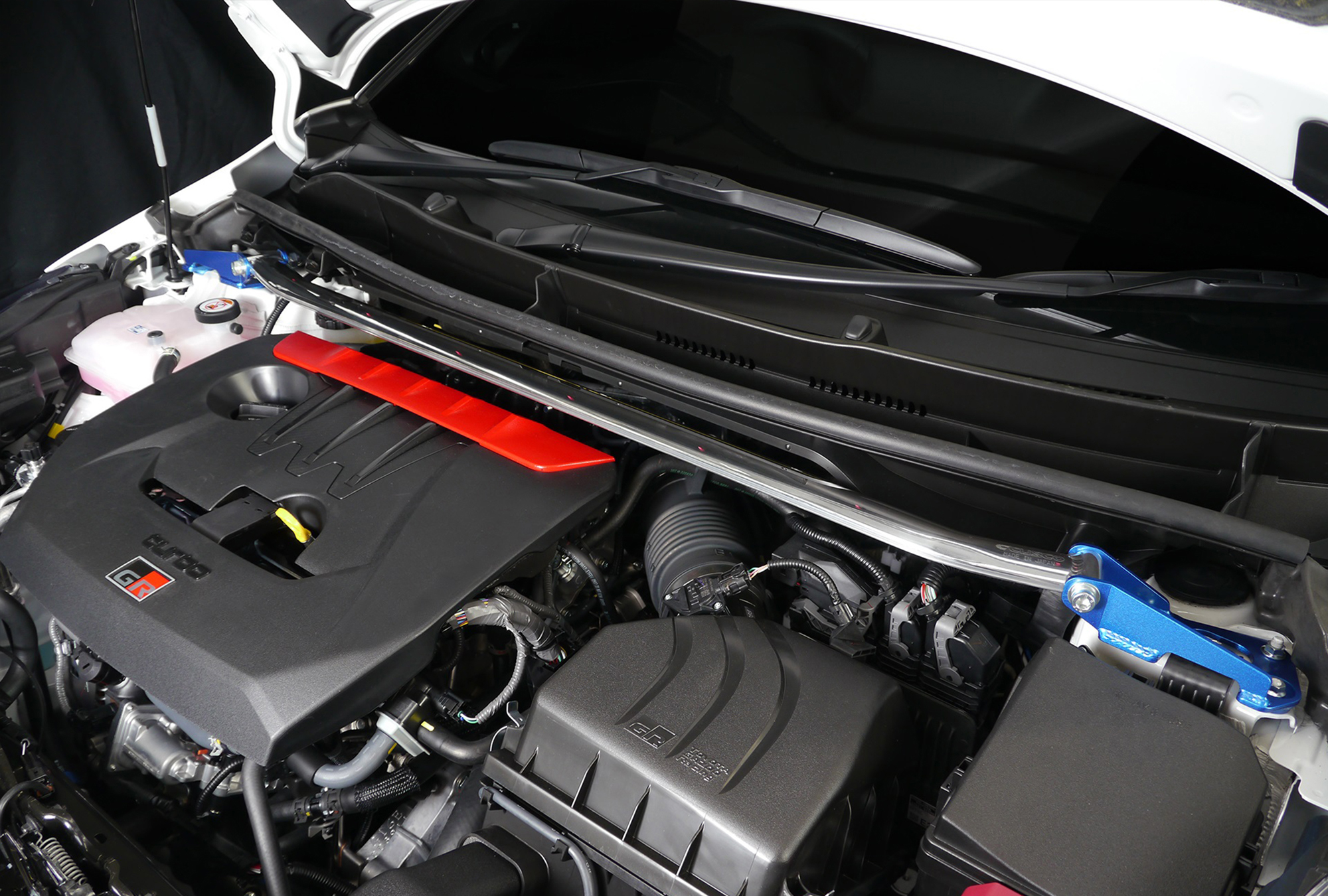 丰田yaris改装视频,丰田gryaris三缸