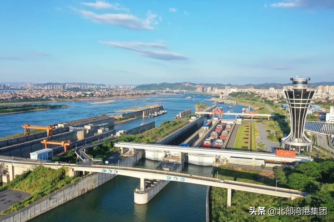 绔崍澶曢槼鏄熺┖鎽勫奖,绔崍鎽勫奖浣滃搧