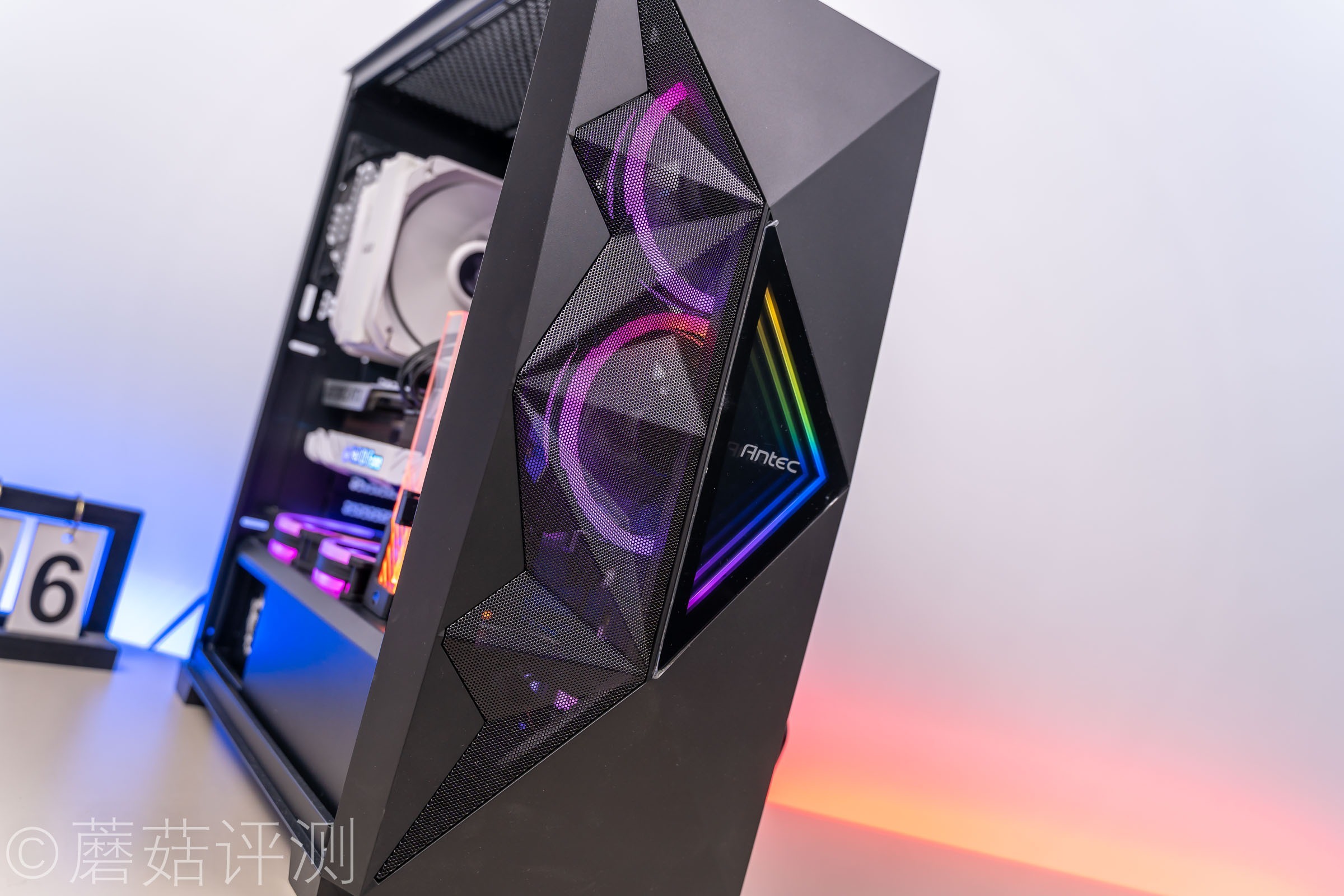 超频三东海ex6000的风扇怎么卸下,东海超频三ex6000有灯光吗