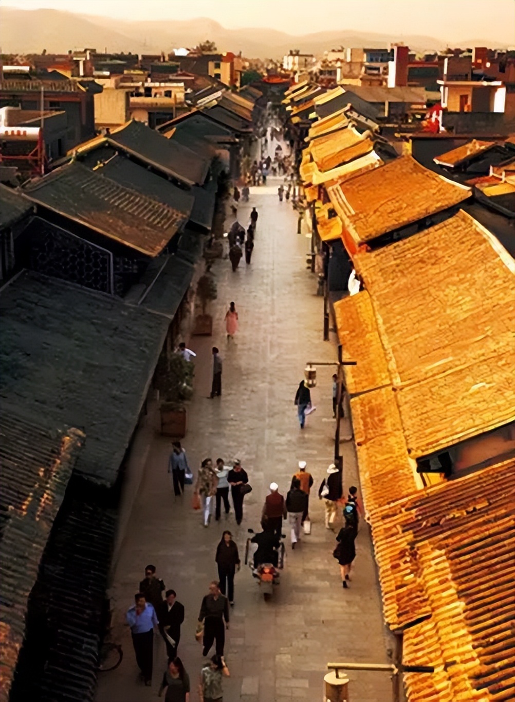 世界上最著名的十大古镇,云南著名古镇景点排名