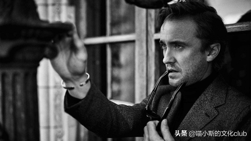 汤姆费尔顿晕倒是什么原因,汤姆费尔顿在车上晕倒