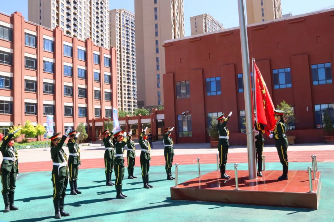 兴庆区校园足球联赛开赛,区长杯校园足球联赛开幕式