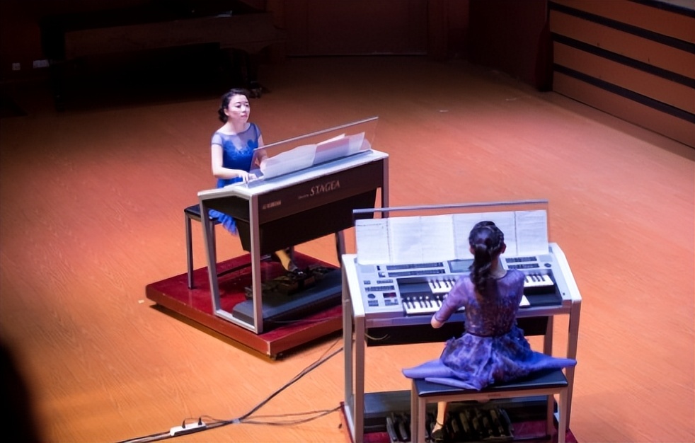 电子管风琴技巧和训练,电子管风琴教学