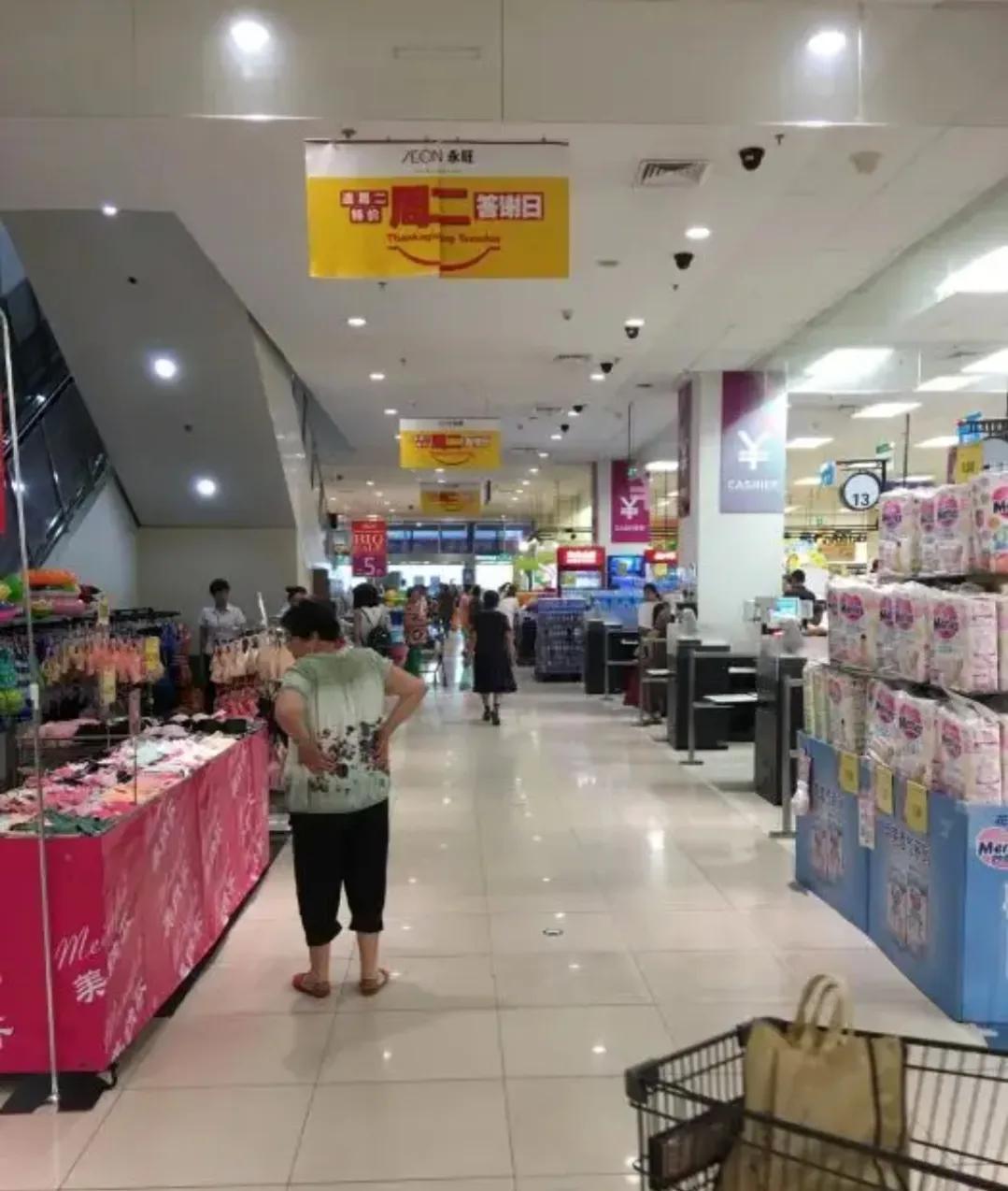 天津各个购物商场人流量,天津品类较全的商场