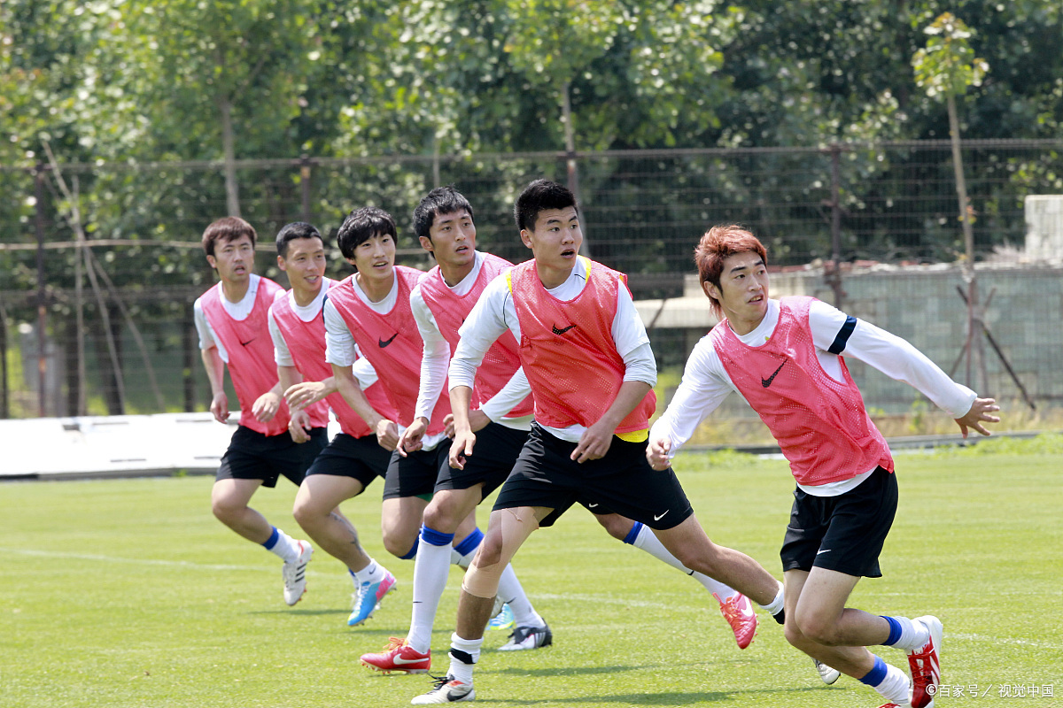 杨晨u17最新热身视频,杨晨U17比赛时间