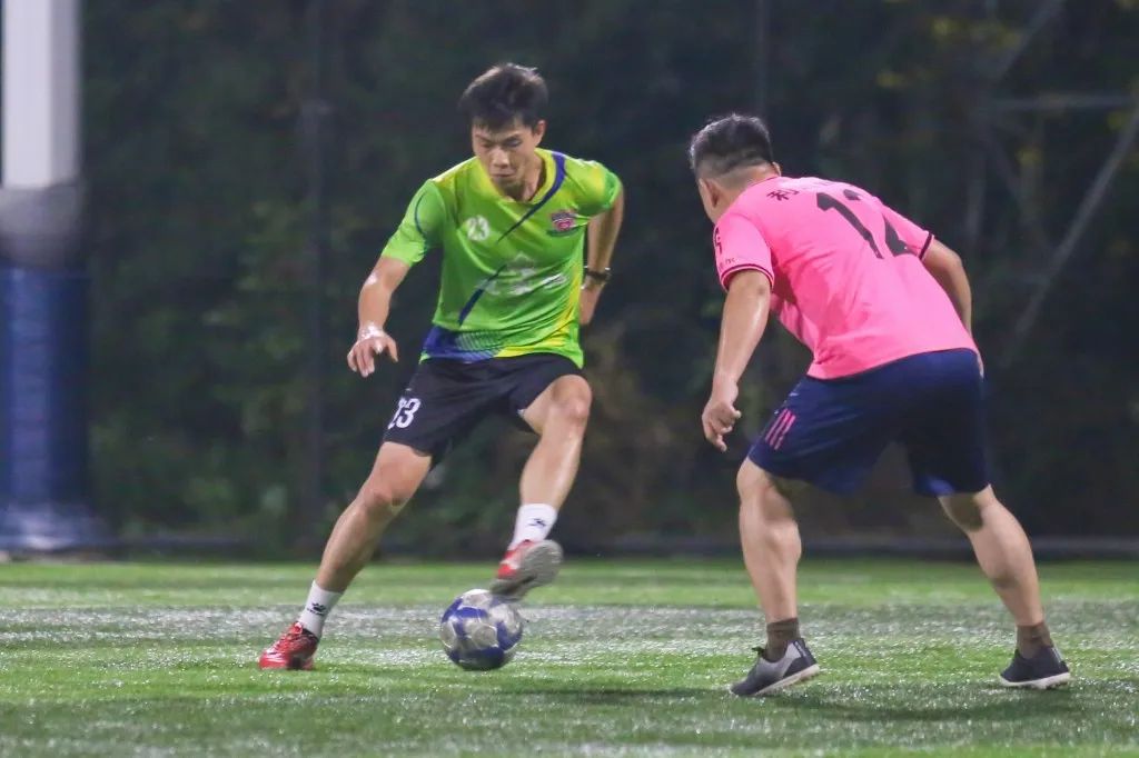 一起足球一起公益,一起为中国足球添砖加瓦